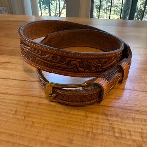 Western Embossed Brown Leather Ladies 31 in